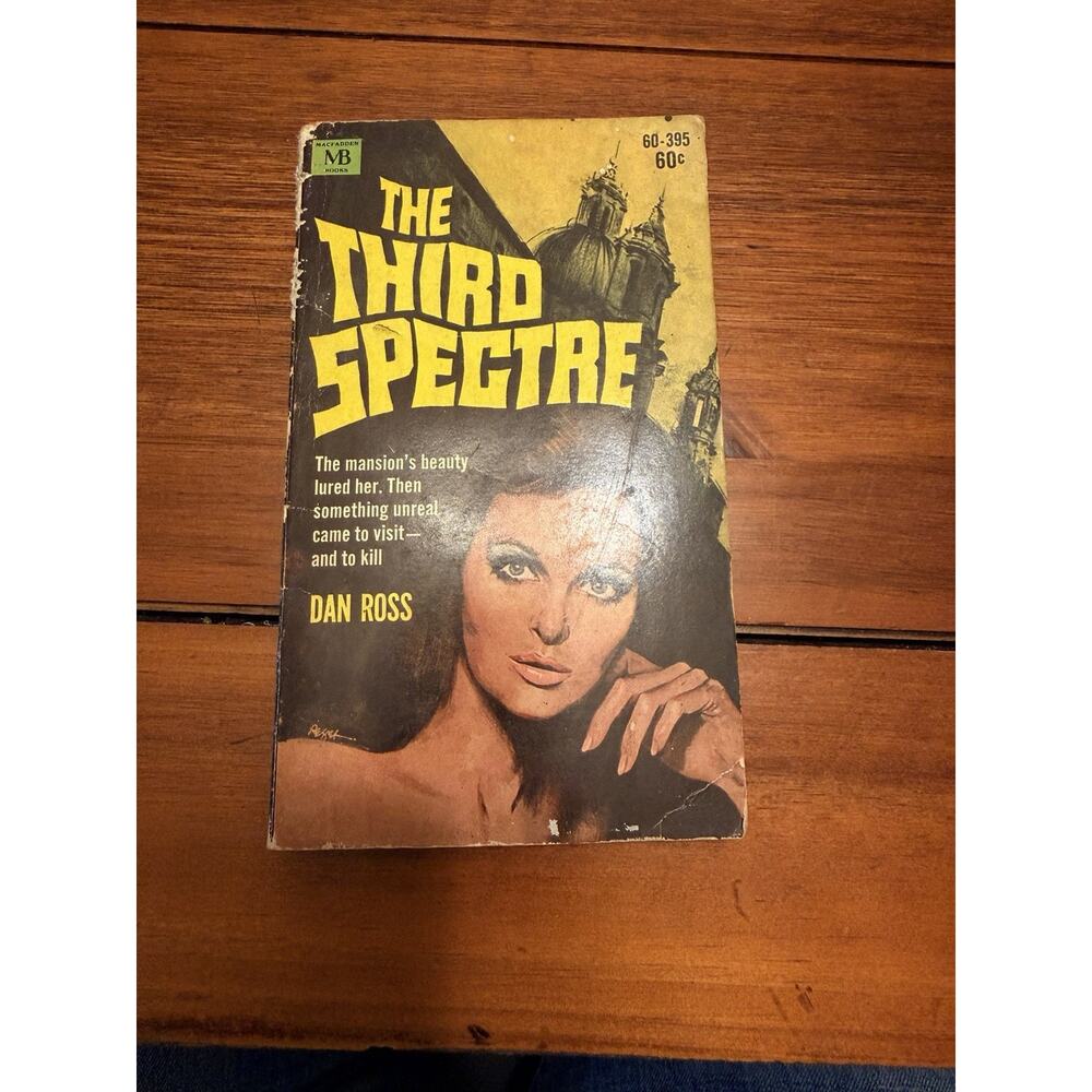 THE THIRD SPECTRE by Dan Ross vintage 1969 Macfadden paperback GOTHIC